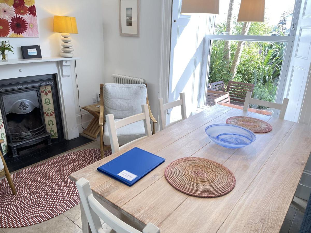 Porth House, With South Facing Courtyard Garden! Villa St Ives  Bagian luar foto
